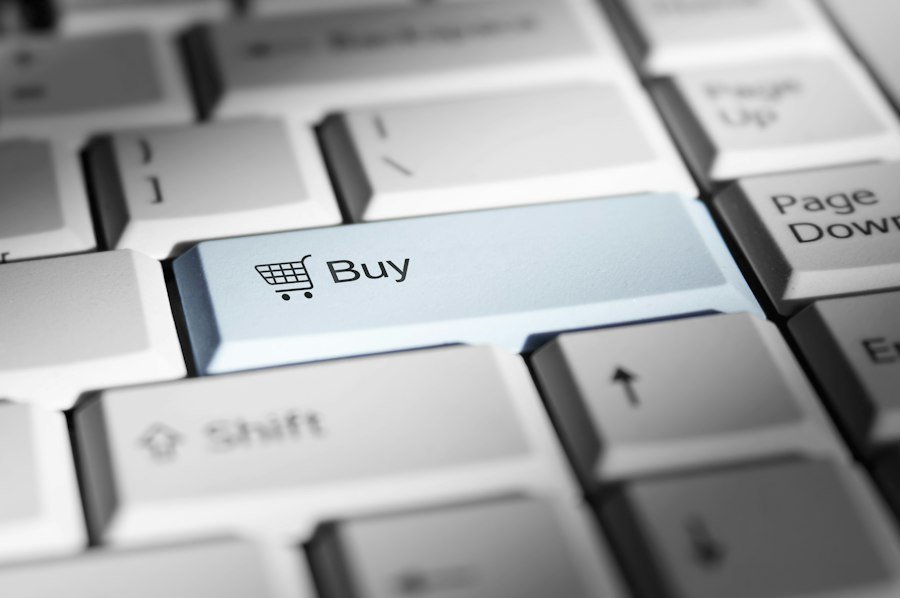 online marketplace safety tips buyers sellers